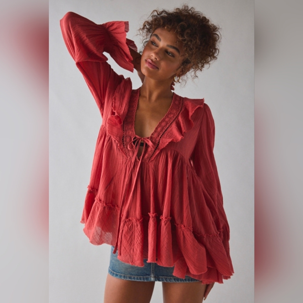 Kimchi Blue Lace Trim Ruffled Babydoll Tunic Blouse Rust Red